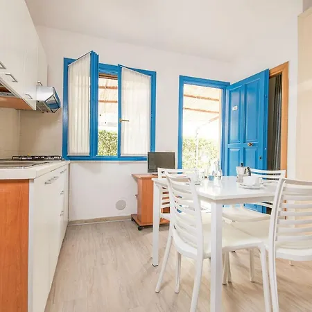 Thr - Isa-appartament 4 Beds, Air Conditioning And Private Outdoor Area In Village With 6 Swimming-pools 3*