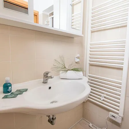 Isa-appartament 4 Beds, Air Conditioning And Private Outdoor Area In Village With 6 Swimming-pools Lägenhetshotell