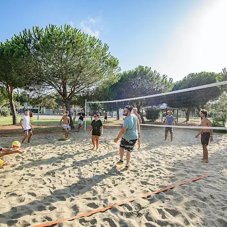 Apartmanhotel Thr - Isa-appartament 4 Beds, Air Conditioning And Private Outdoor Area In Village With 6 Swimming-pools Piombino